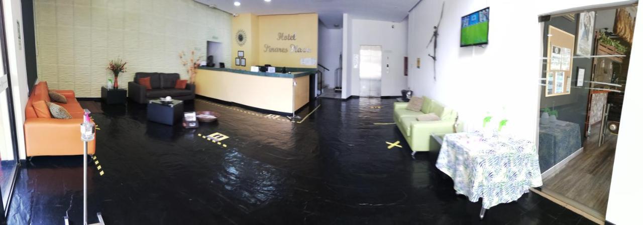 Hotel Pinares Plaza Перейра Экстерьер фото